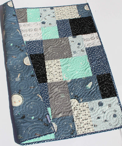 Navy blue shop baby quilt